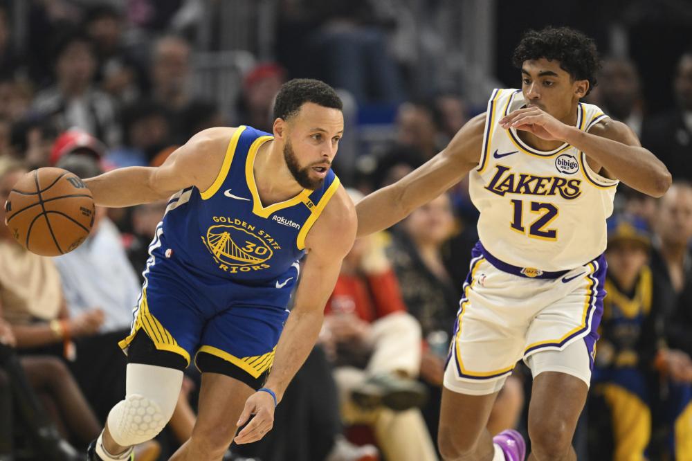 她能够看到 她能够看到