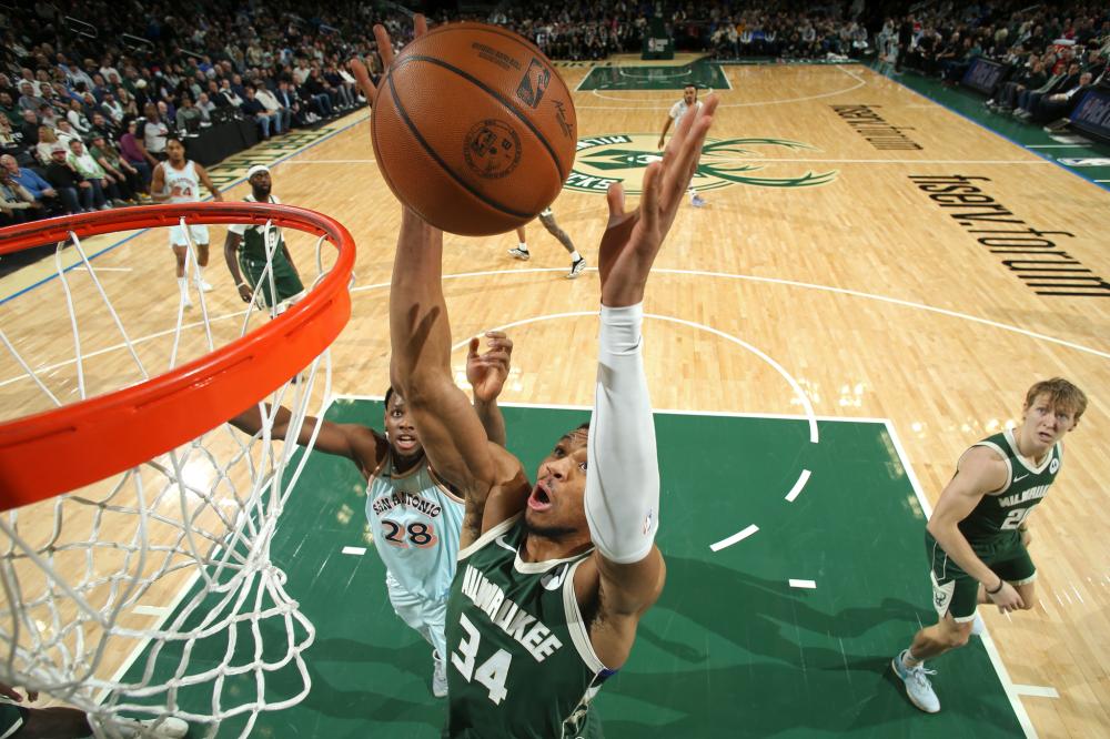 受采访时动 受采访时动